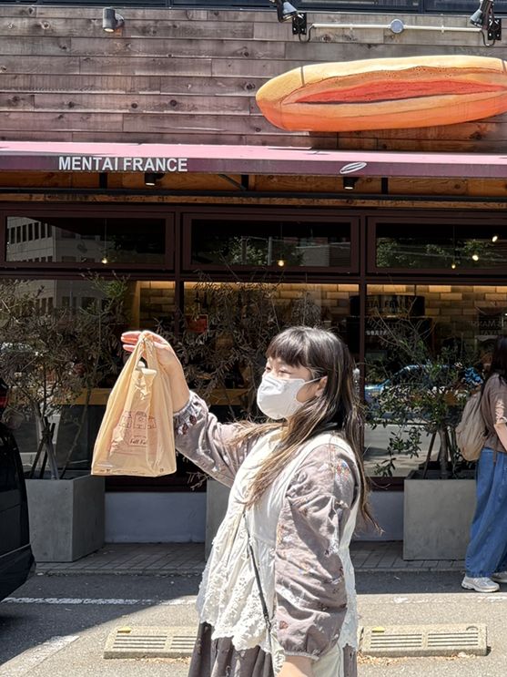 福岡｜排隊的人氣名店博多明太子麵包🥖