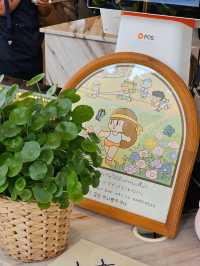Hitch & Round Cafe and Space | ปราณบุรี