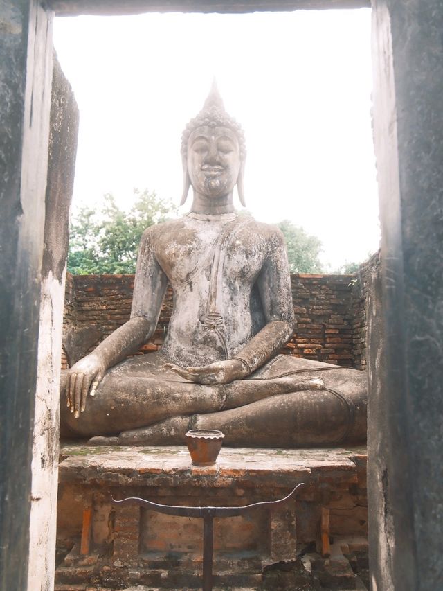 📍รีวิววัดศรีชุม สุโขทัย  ที่ต้องมาสักครั้งในชีวิต