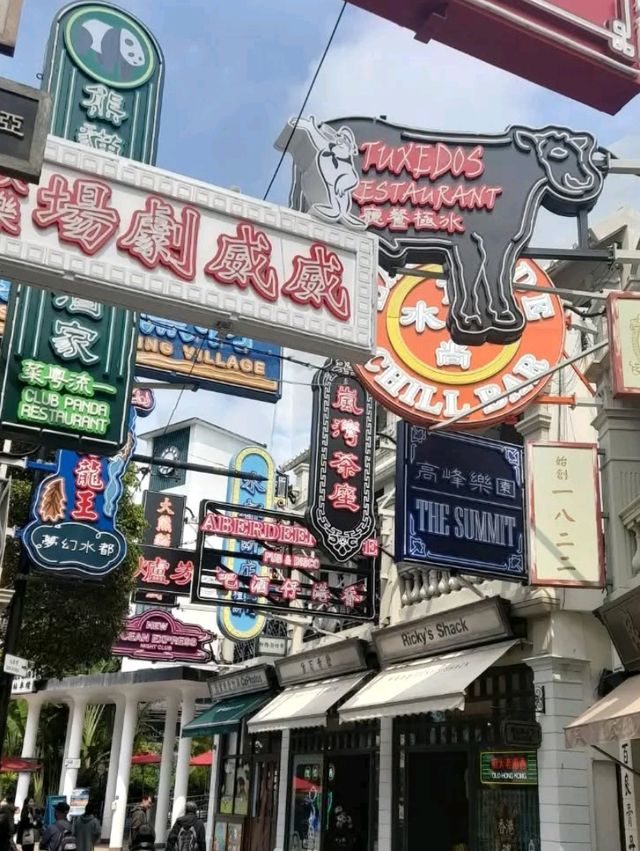 🐬🎢 Ocean Park Hong Kong – Where Animals & Thrills Meet the Sea! 🌊