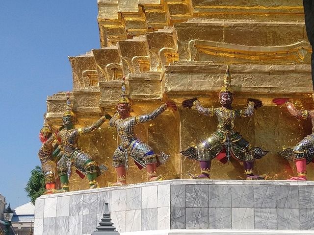 ชมความงาม..พระบรมมหาราชวัง