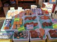 🍣 Seafood Sunrise: My Morning at Hakodate Asaichi