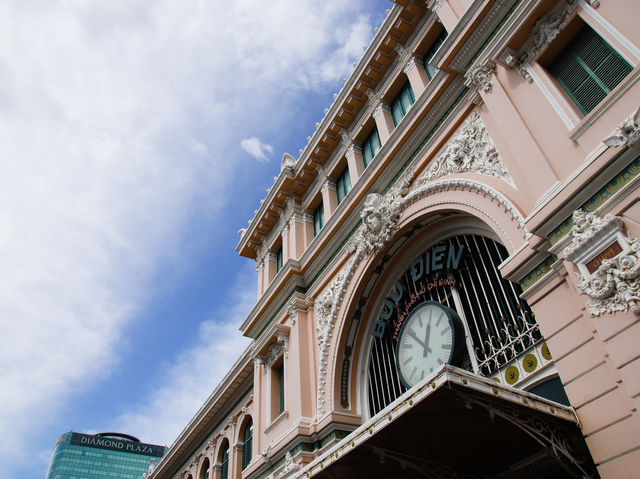 🏤 Marvel of French Colonial Design: Saigon Central Post Office