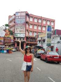 Malacca Moments: Colorful Streets & River Views