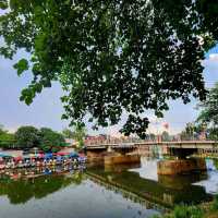 Khlong Hae Floating Market