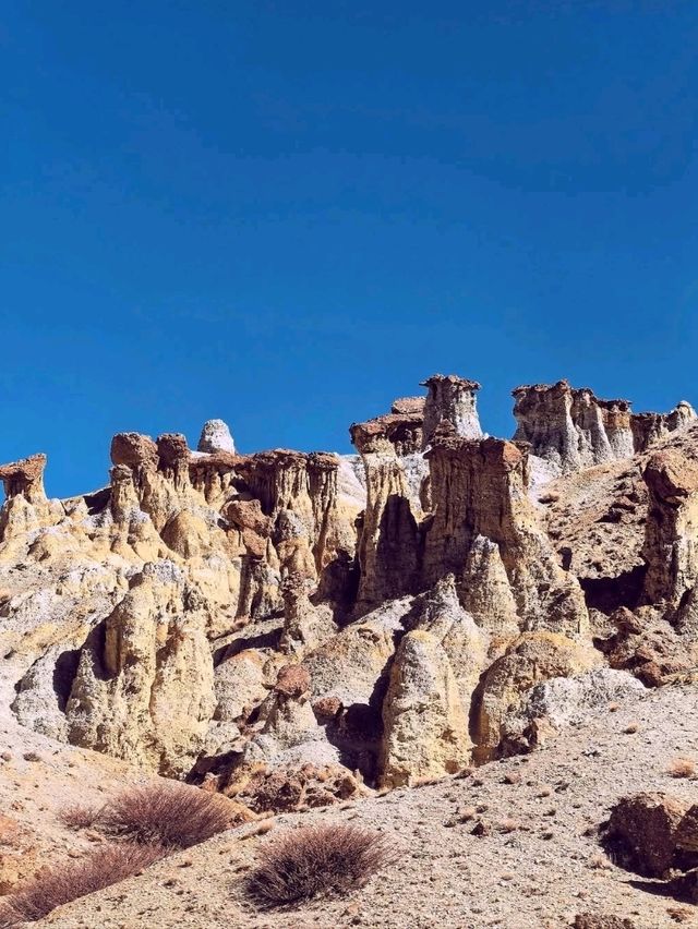 Desert Dreams and Ancient Vibes in Zanda