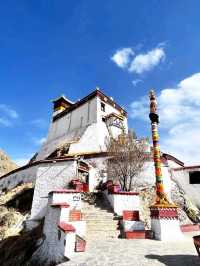 Climbing History at Yungbulakang Palace