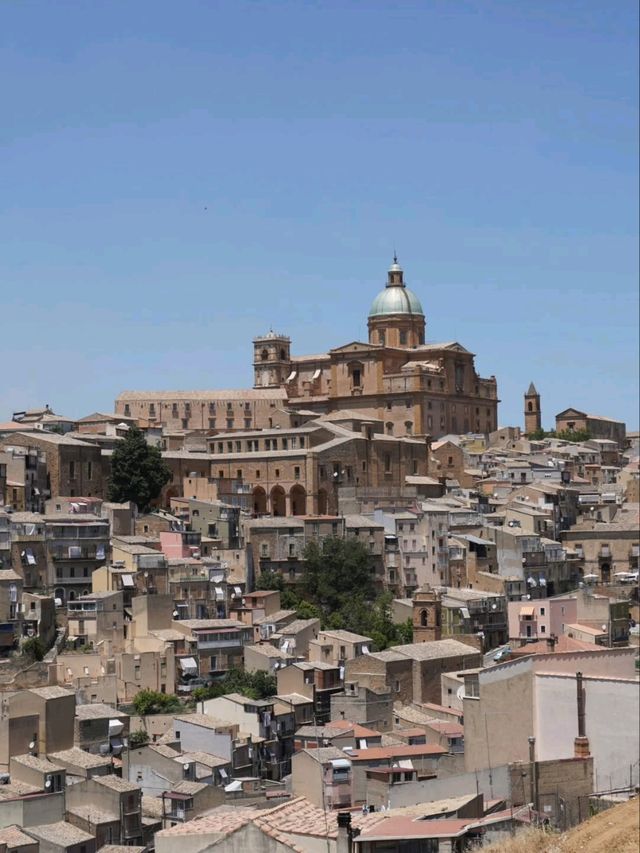 Ancient Art and Chill Streets in Piazza Armerina