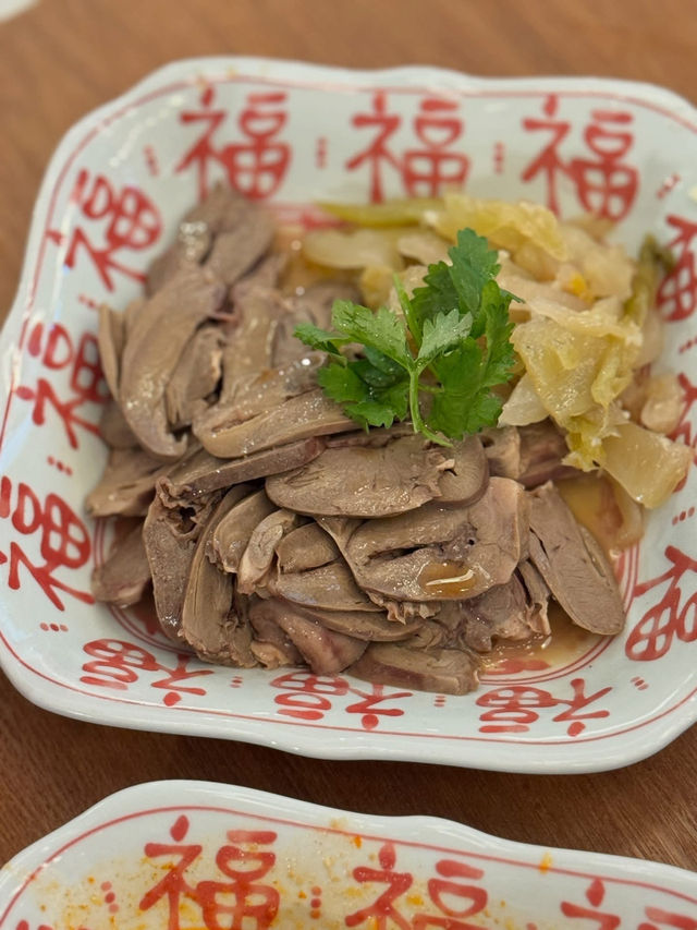  【🍴九龍灣淘大「阿城鵝肉」】糖燻鵝腿爆汁+隱藏食法 💯