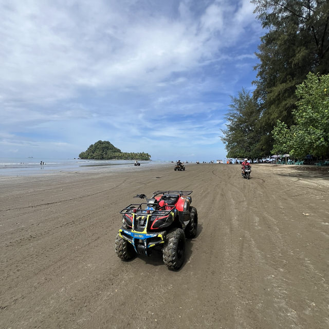 West Sumatra Wonders: From Islands to Valleys