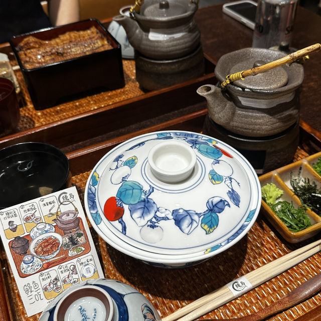 칭다오에서 장어덮밥을 꼭 드셔보세요 鳗岛·炭烧鳗鱼专门店(上杭路总店)