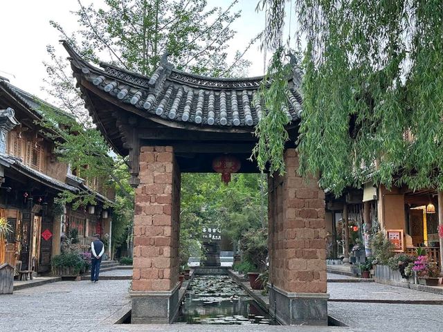Shaxi Ancient Town (Yunnan)