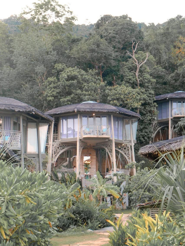 TreeHouse Villas เกาะยาวน้อย จังหวัดพังงา 🌿