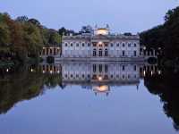 【緑と芸術が調和する癒しの空間】ワジェンキ公園🌳🎶