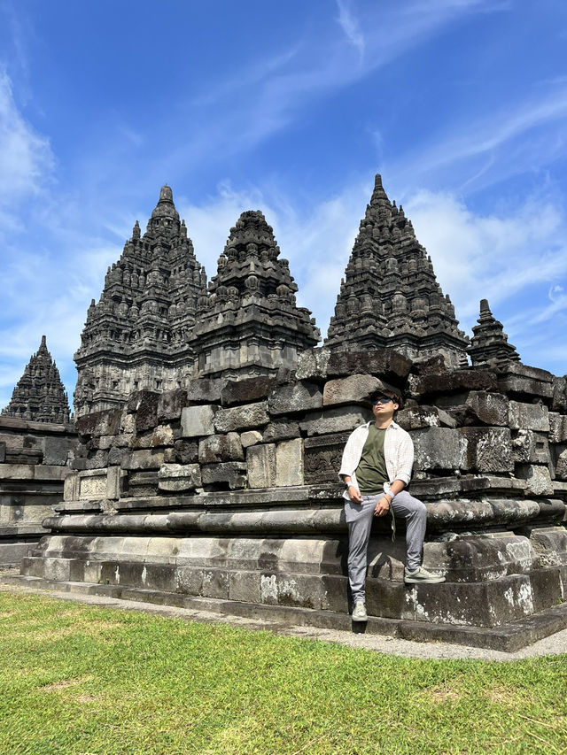 🛕 A Journey Through Time: My Visit to Prambanan Temple, Yogyakarta 🛕 A Journey Through Time: My Visit to Prambanan Temple, Yogyakarta