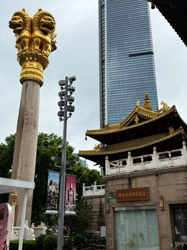 Thousands year temple in city🛕