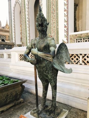 黄金に輝く聖地✨バンコク「ワット・プラケオ（エメラルド寺院