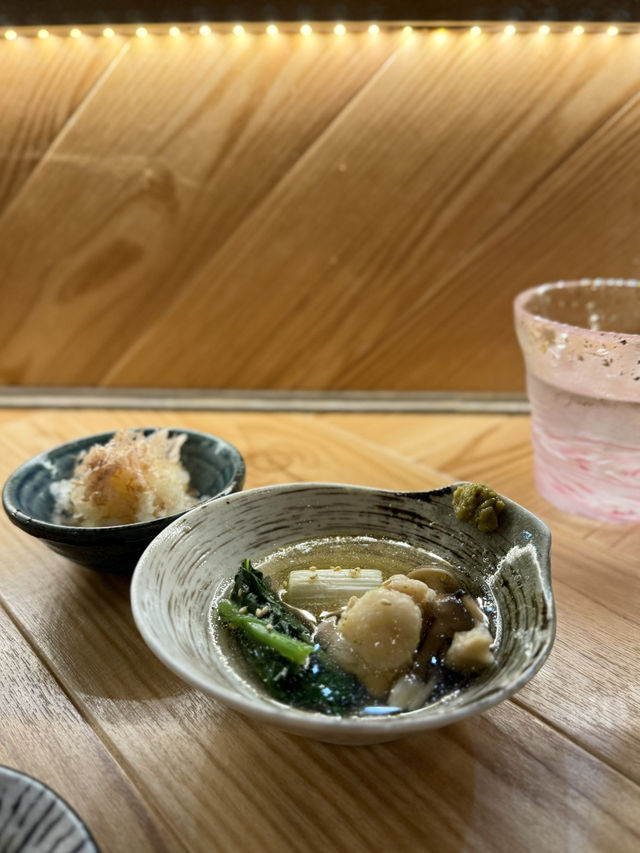 【沖縄 久茂地】島酒や焼酎など250種類以上揃う焼き鳥屋さん！