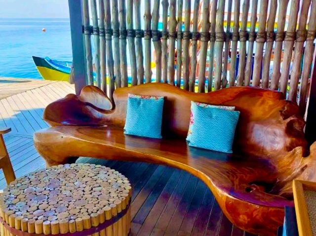Constance Moofushi — The Art of All-Inclusive Perfection