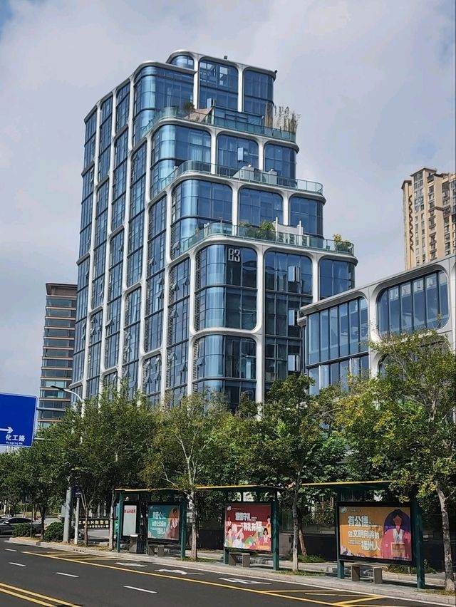 🏞️“Jinan Lake Park Pavilion – A Peaceful Gem by the Water”