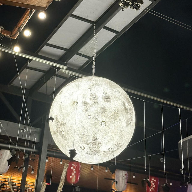 เช็คอินที่ Mongmoon - Rooftop Bar & Bistro 
