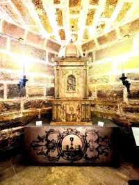 카디즈가 품고 있을 오래된 이야기