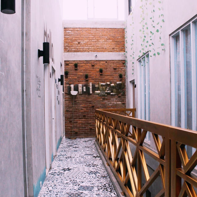 Budget Stay That Slaps: The Batik Bed and Coffee Bandung Review ✨ Budget Stay That Slaps: The Batik Bed and Coffee Bandung Review ✨