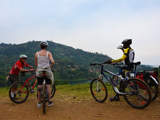 Boating and biking congo nile trail to coffee