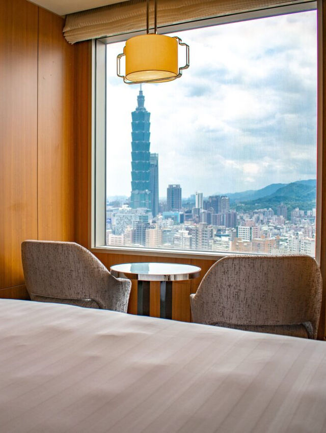 This hotel has the best view in Taipei 