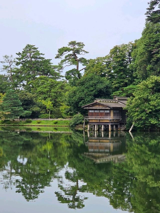 Kenroku-en: One of Japan’s Most Beautiful Gardens