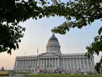 🚙 National Park Transportation Tips: Salt Lake City to the Mighty 5 🏞️🧭