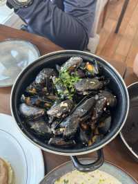 【漢寧斯菲爾Henningsvaer餐廳推介，配上一流風景和美食】