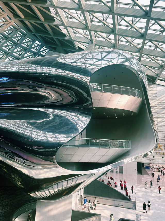 City of the Future: Shenzhen solo travel 