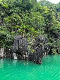 🇻🇳 Hạ Long Bay, Vietnam – A Natural Wonder Worth Every Moment 🌅🚤