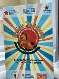 This Tour in Caracas brings the energy with colonial streets!