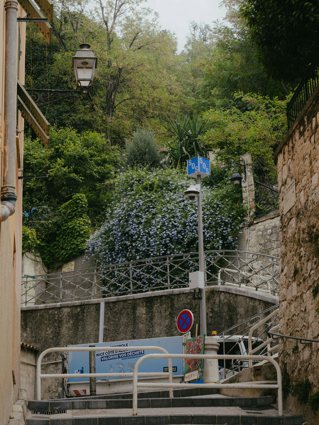 🎨🏛️ Weekend Getaway in Nice: Culture & Old Town 🏮🎶