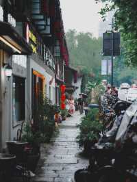 Xiaohe Street: A lovely area in Hangzhou 🏮