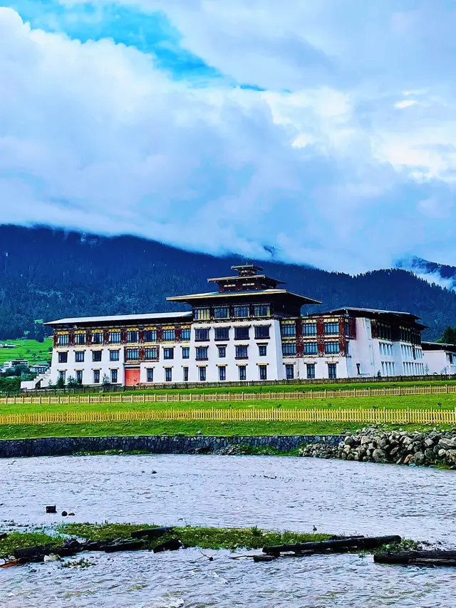 시적인 작은 마을로 가득 찬 티벳 풍경 : 루랑 국제 관광 마을