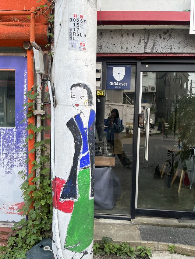 你不可錯過的首爾景點梨花村壁畫村仿佛來到韓綜畫面