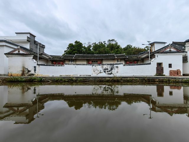 廣東五華三源村榮槐樓