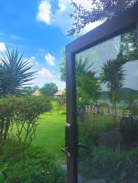 二刷忆村 被湖泊草坪包圍的全景帳篷房