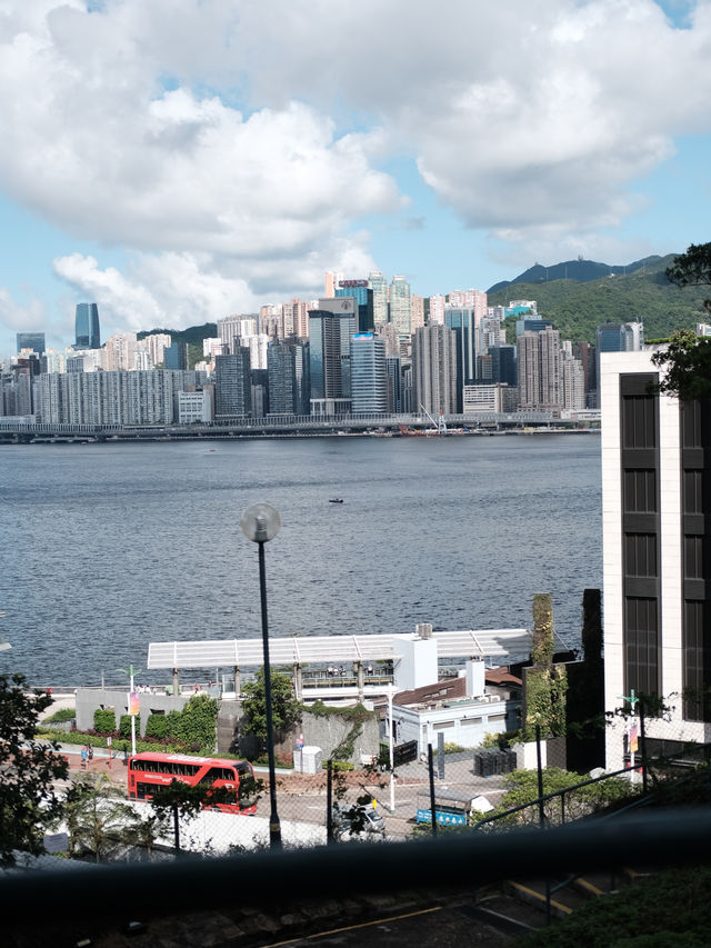 香港新晉網紅打卡地，訊號山花園漫步很chill