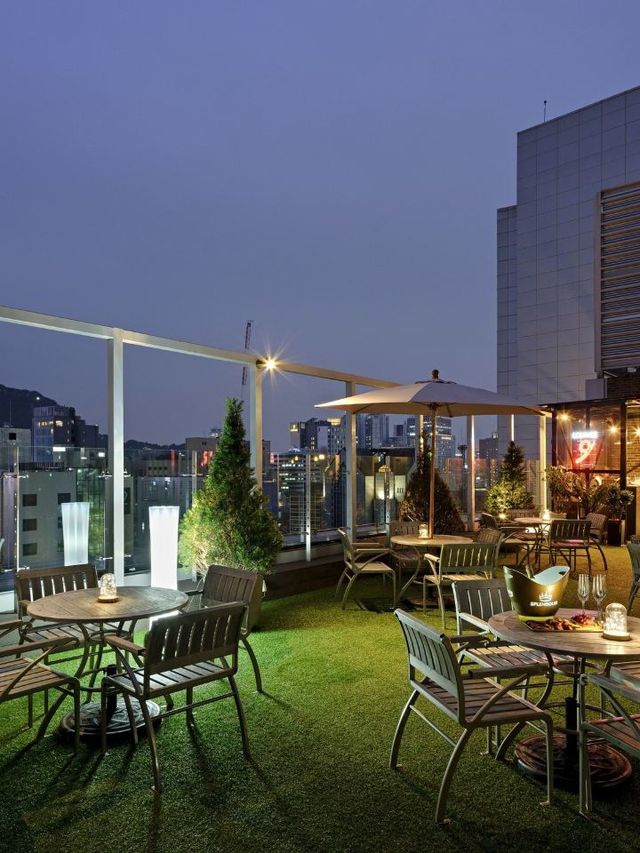 🌟 Seoul's Stylish Stay: Nine Tree Premier Myeongdong 2 🏨✨