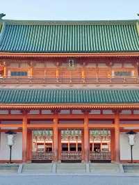 ⛩️京都平安神宮：傳統之美與寧靜的和諧交融