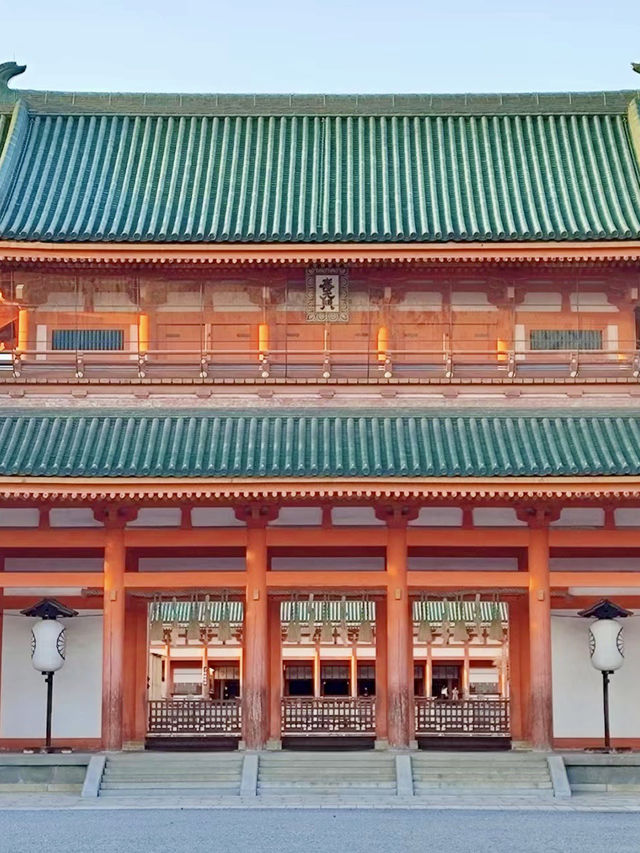 ⛩️京都平安神宮：傳統之美與寧靜的和諧交融