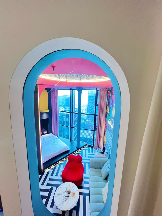 住進了我的人生酒店！！！