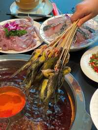 跑遍成都都要來吃的魚火鍋，就在南門！