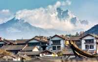 《玉龍劃船：悠遊仙境之旅》