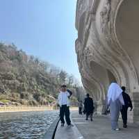 牛首山文化旅遊區佛頂宮 青山環抱、朝拜大佛