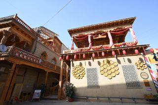 A comfortable and warm spring trip to Hotan